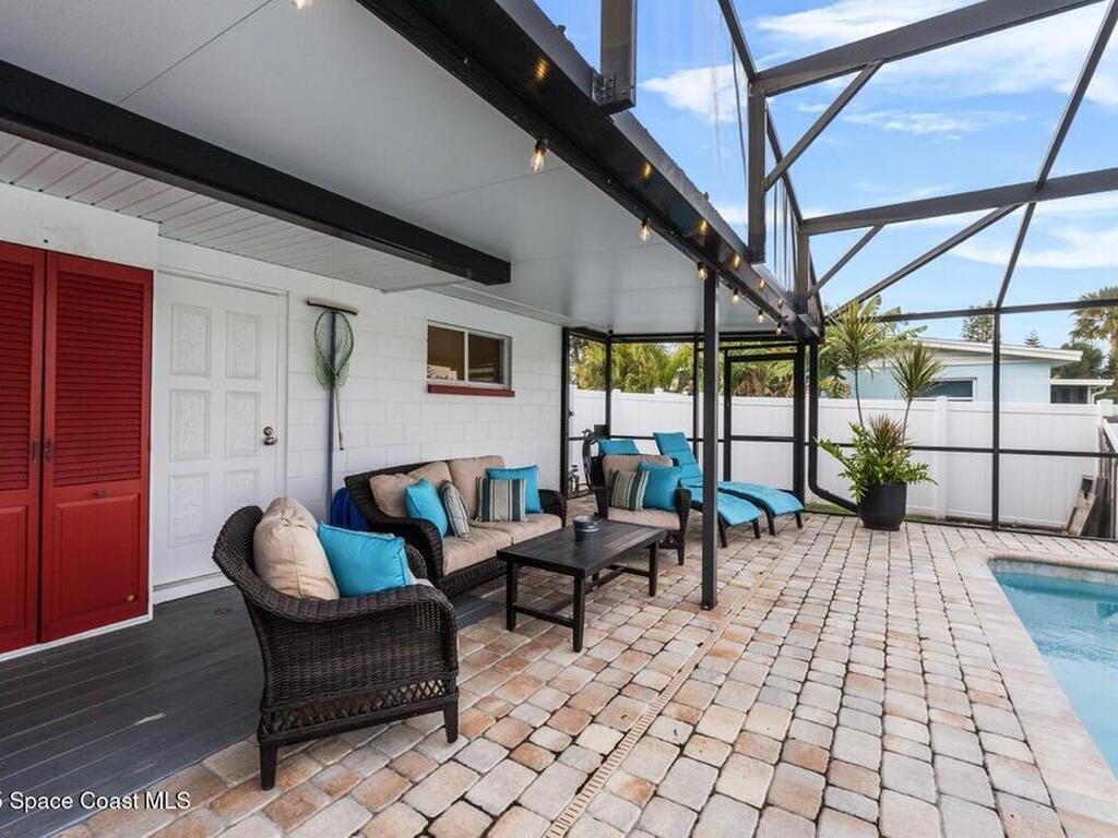 940 Waikiki Drive, Merritt Island, FL 32953