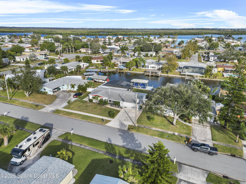940 Waikiki Drive, Merritt Island, FL 32953