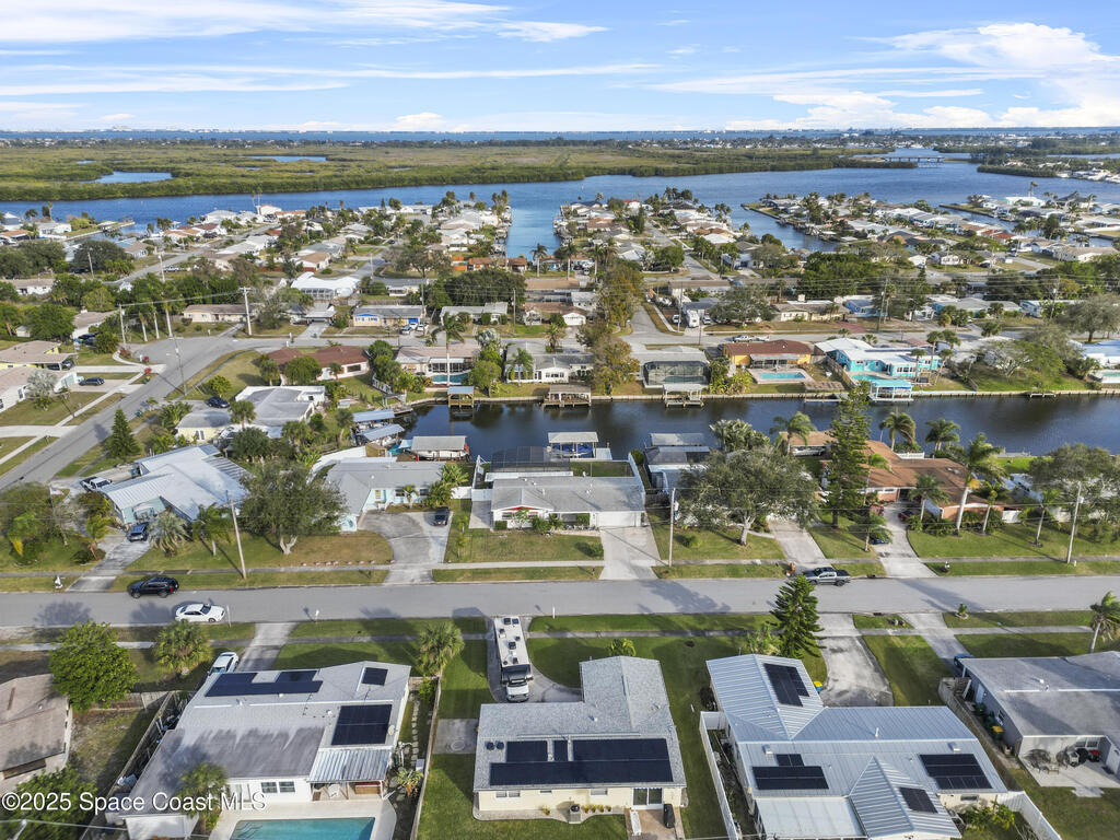 940 Waikiki Drive, Merritt Island, FL 32953