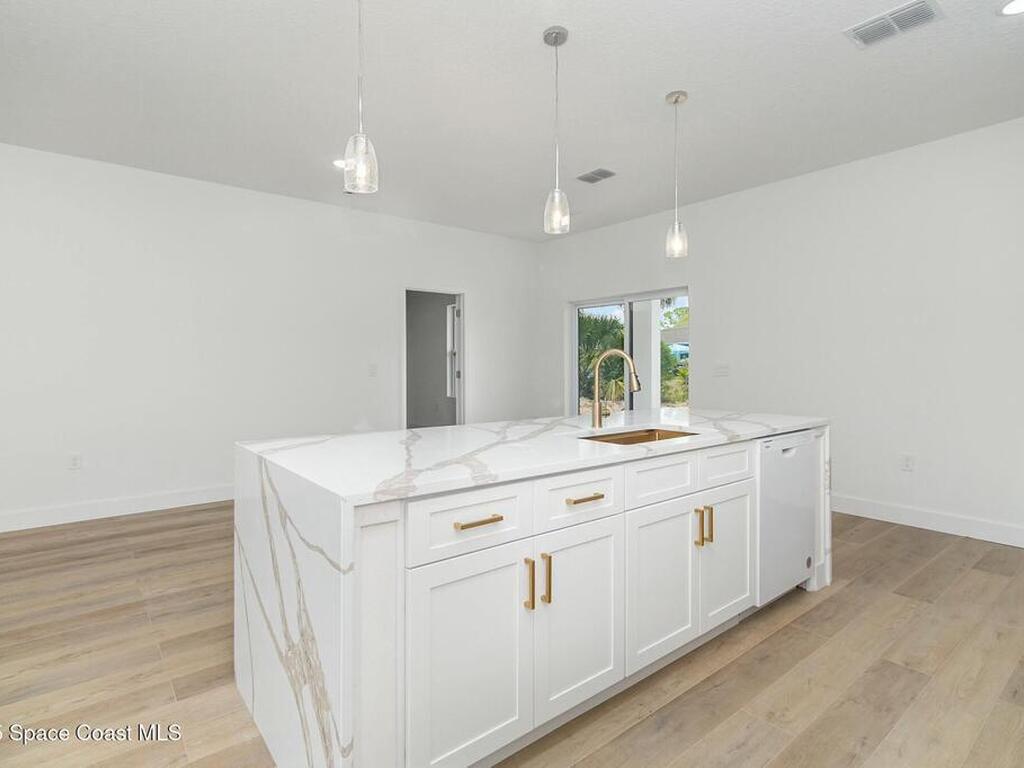 435 Goldsmith Avenue, Palm Bay, FL 32907