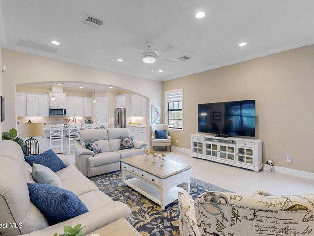 7102 Mercado Lane, Melbourne, FL 32940