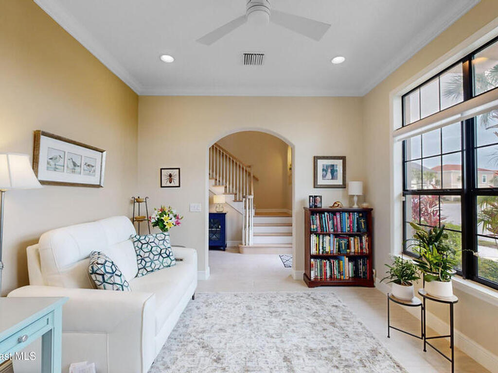 7102 Mercado Lane, Melbourne, FL 32940
