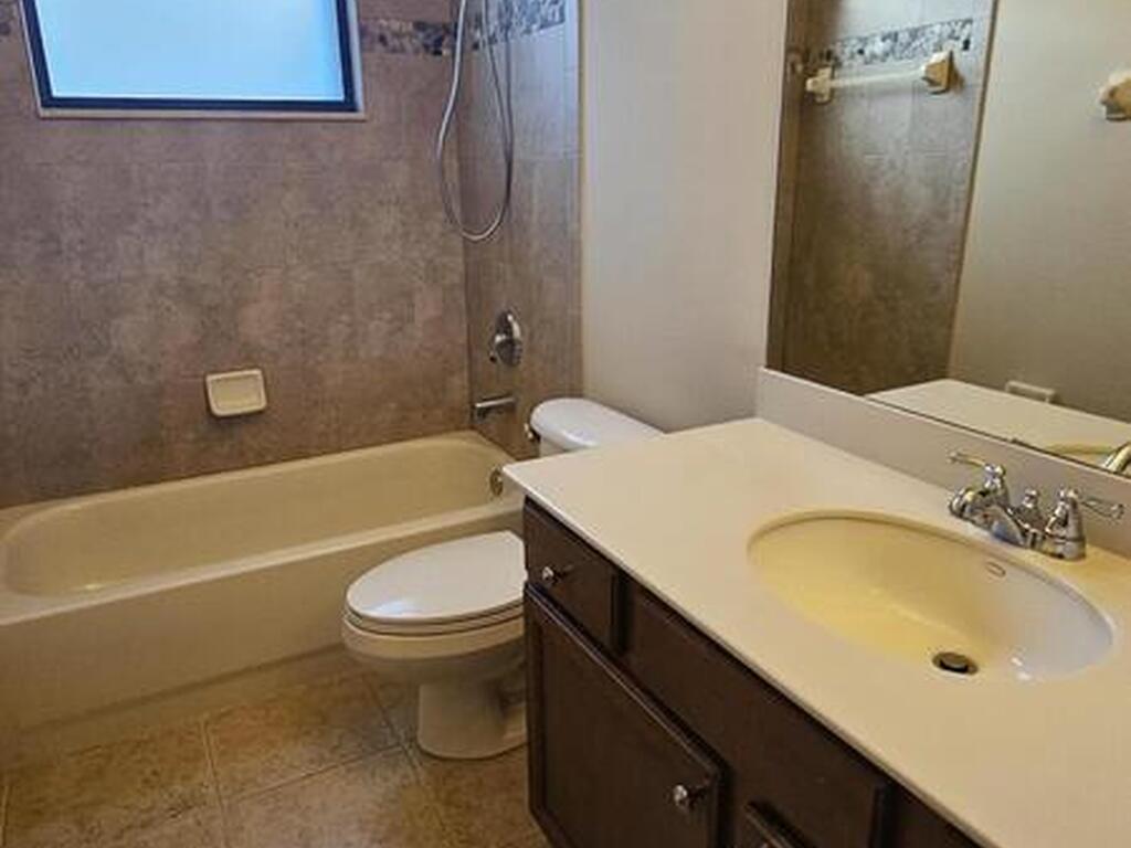 1876 Winding Ridge Circle, Palm Bay, FL 32909