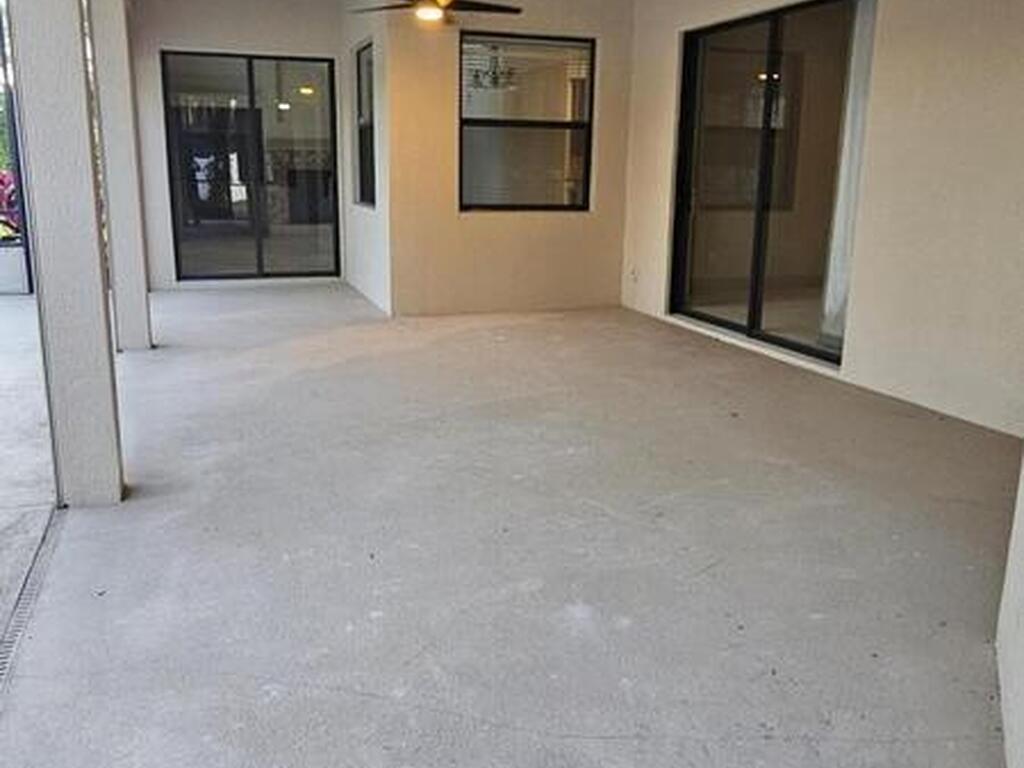 1876 Winding Ridge Circle, Palm Bay, FL 32909