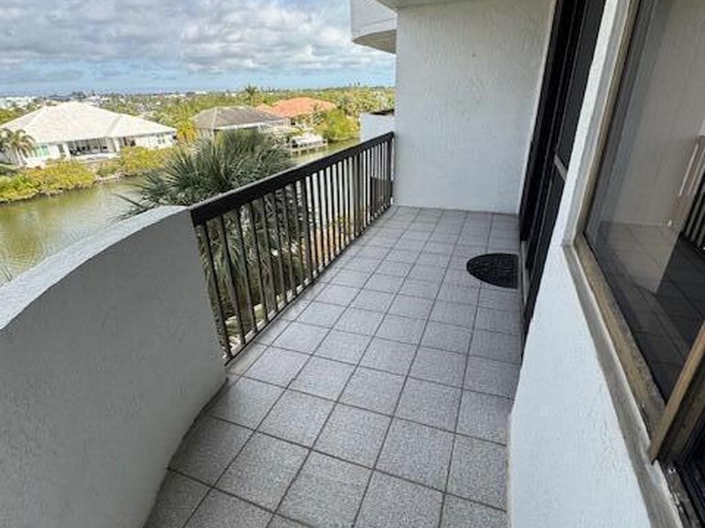 300 Columbia Drive, Cape Canaveral, FL 32920