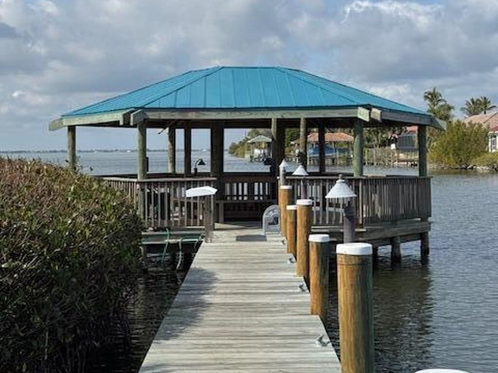 300 Columbia Drive, Cape Canaveral, FL 32920