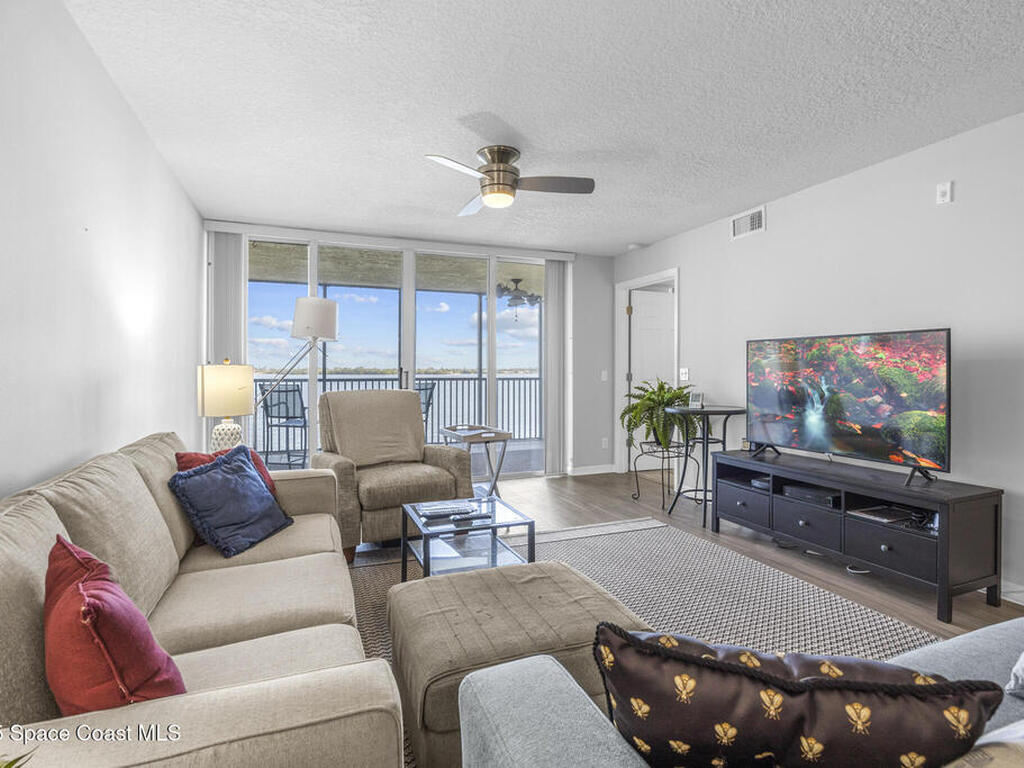 300 S Sykes Creek Parkway, Merritt Island, FL 32952