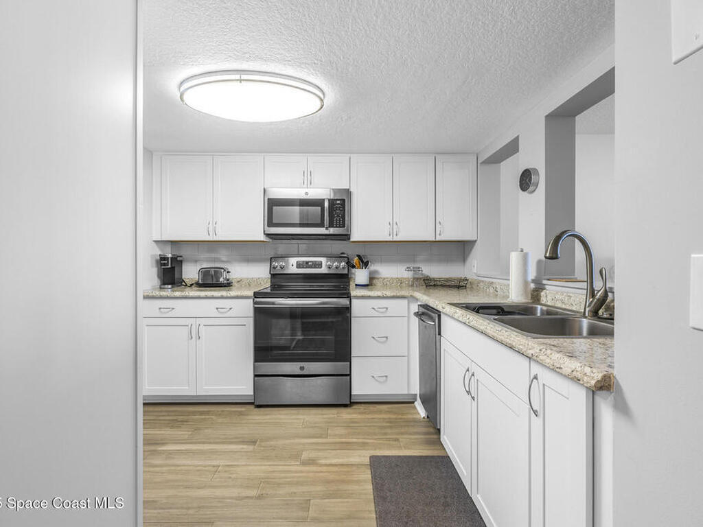 300 S Sykes Creek Parkway, Merritt Island, FL 32952