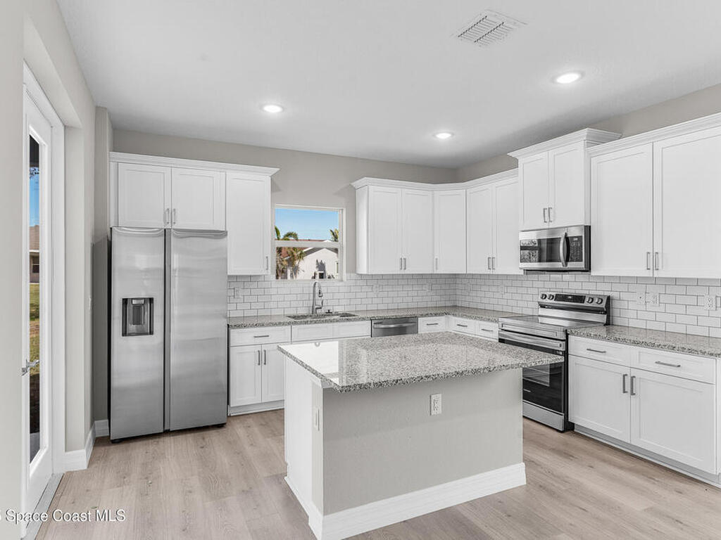 514 Santiguay Street, Punta Gorda, FL 33983