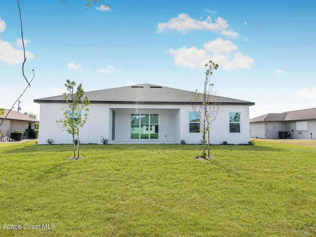 514 Santiguay Street, Punta Gorda, FL 33983