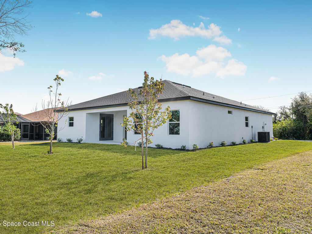 514 Santiguay Street, Punta Gorda, FL 33983