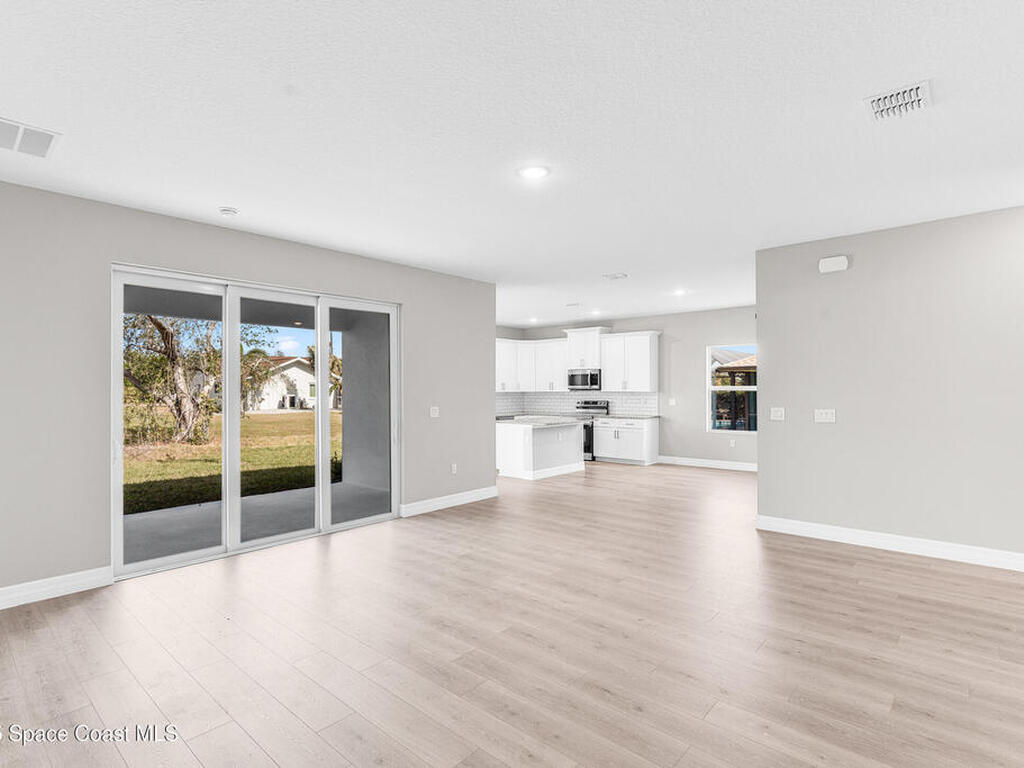 514 Santiguay Street, Punta Gorda, FL 33983