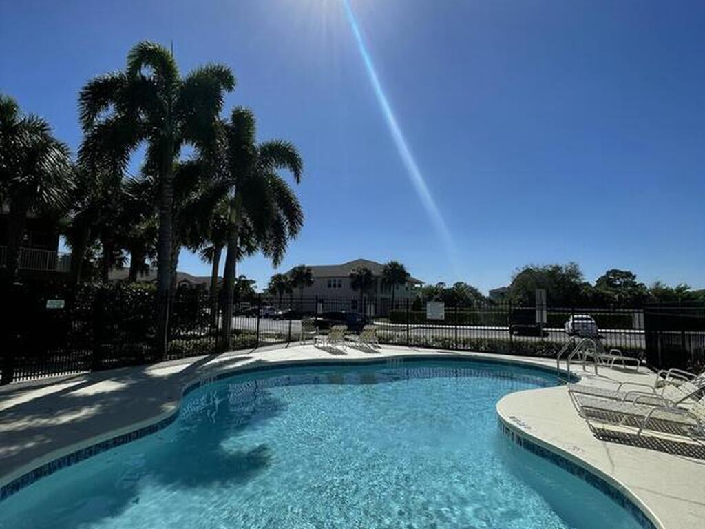 1035 Venetian Drive, Melbourne, FL 32904