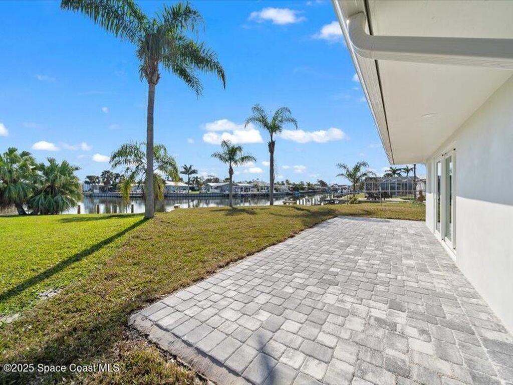 427 Brightwaters Drive, Cocoa Beach, FL 32931