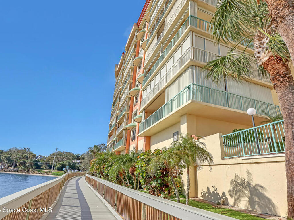 104 Riverside Drive, Cocoa, FL 32922