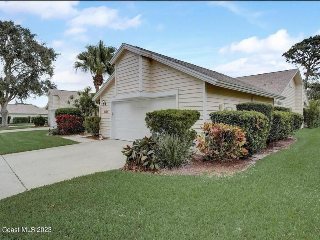 879 Ridge Lake Drive, Melbourne, FL 32940