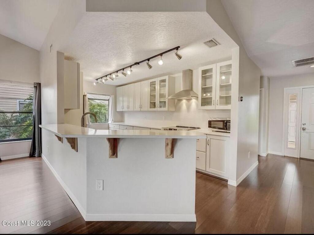 879 Ridge Lake Drive, Melbourne, FL 32940
