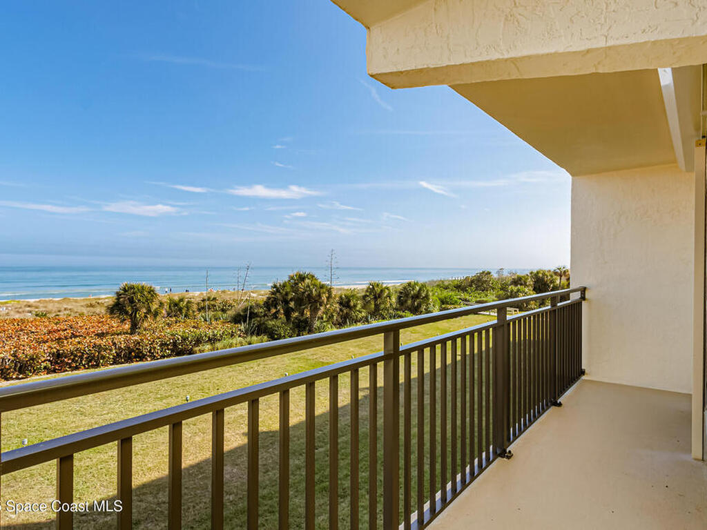 3060 N Atlantic Avenue, Cocoa Beach, FL 32931