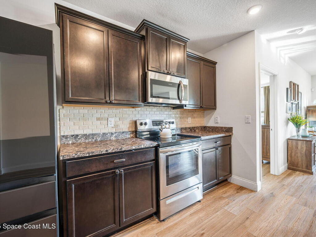 2743 Amber Court, Melbourne, FL 32935