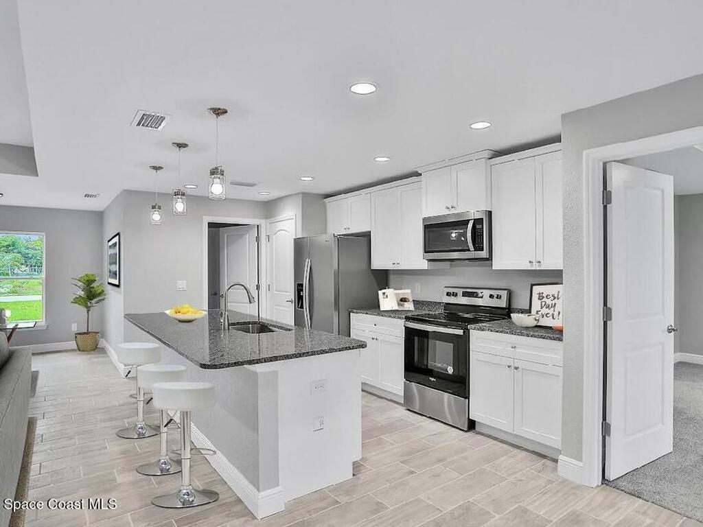 440 Helicon Avenue, Palm Bay, FL 32907