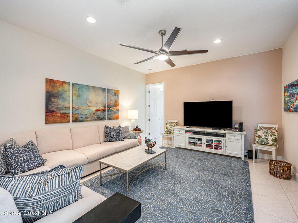 1046 Wild Flower Drive, Melbourne, FL 32940