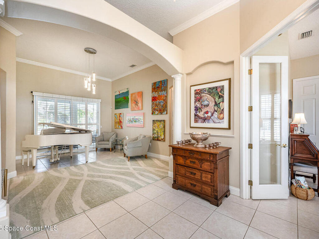 1046 Wild Flower Drive, Melbourne, FL 32940