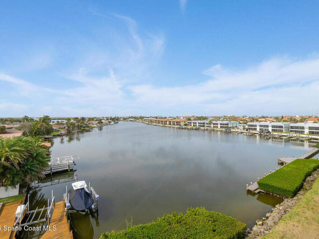 1700 Commodore Boulevard, Cocoa Beach, FL 32931