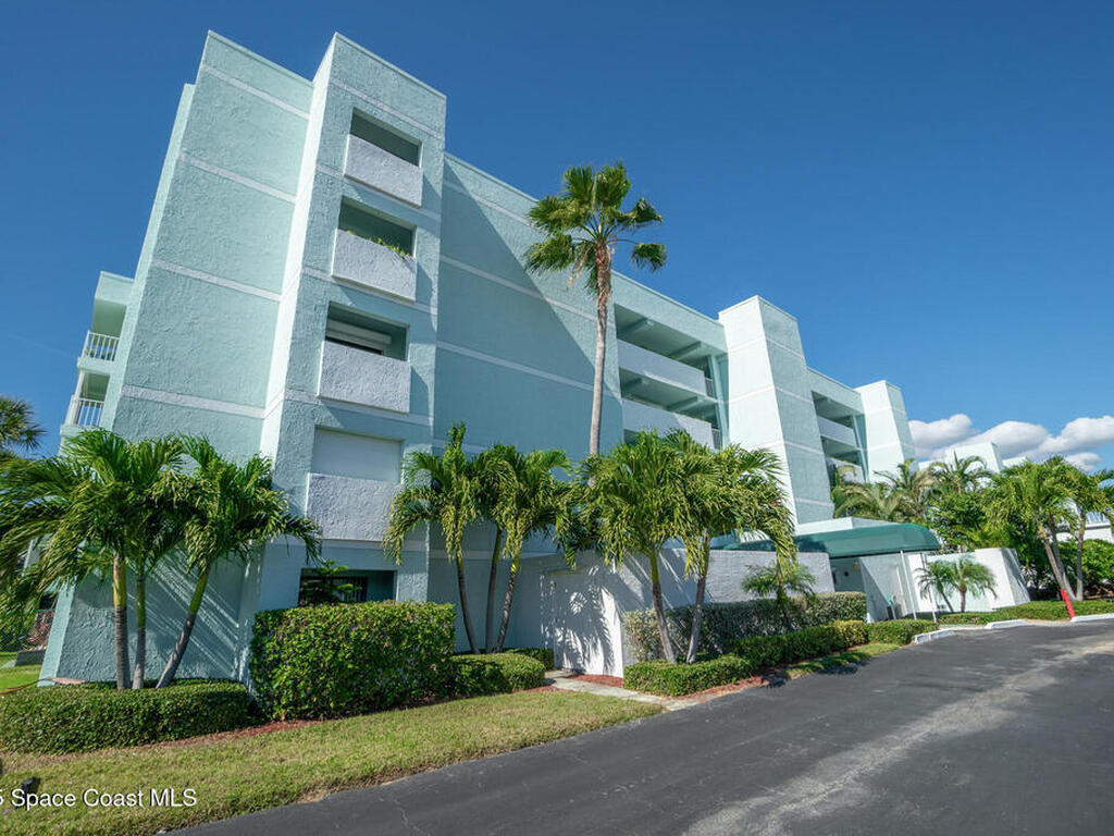 1700 Commodore Boulevard, Cocoa Beach, FL 32931