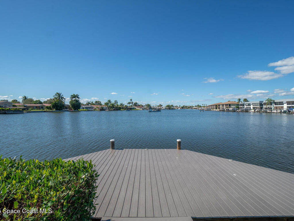 1700 Commodore Boulevard, Cocoa Beach, FL 32931