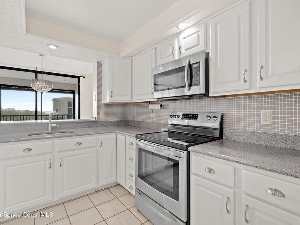 5805 N Banana River Boulevard, Cape Canaveral, FL 32920