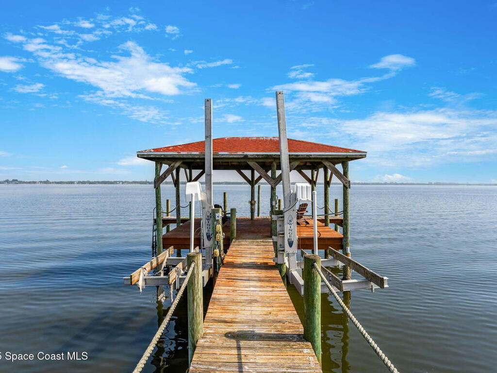 2711 Suzie Lane, Melbourne, FL 32940