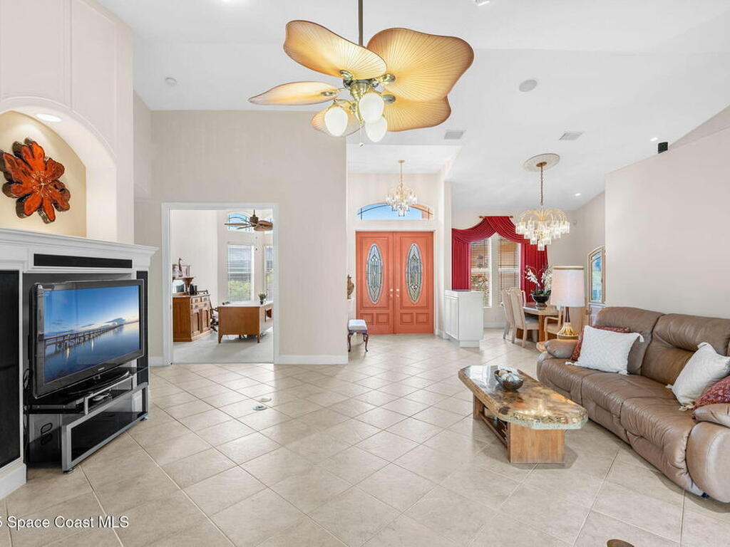 2711 Suzie Lane, Melbourne, FL 32940