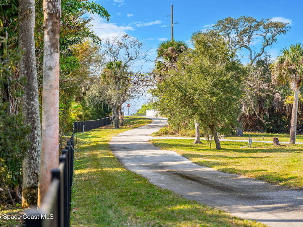 2711 Suzie Lane, Melbourne, FL 32940