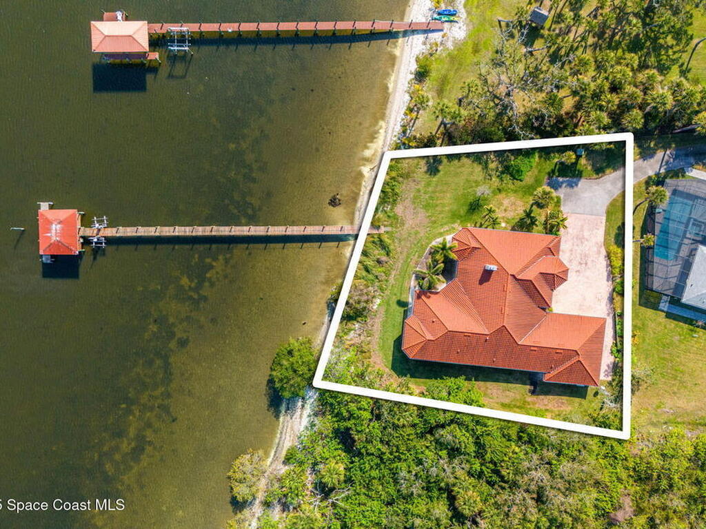 2711 Suzie Lane, Melbourne, FL 32940