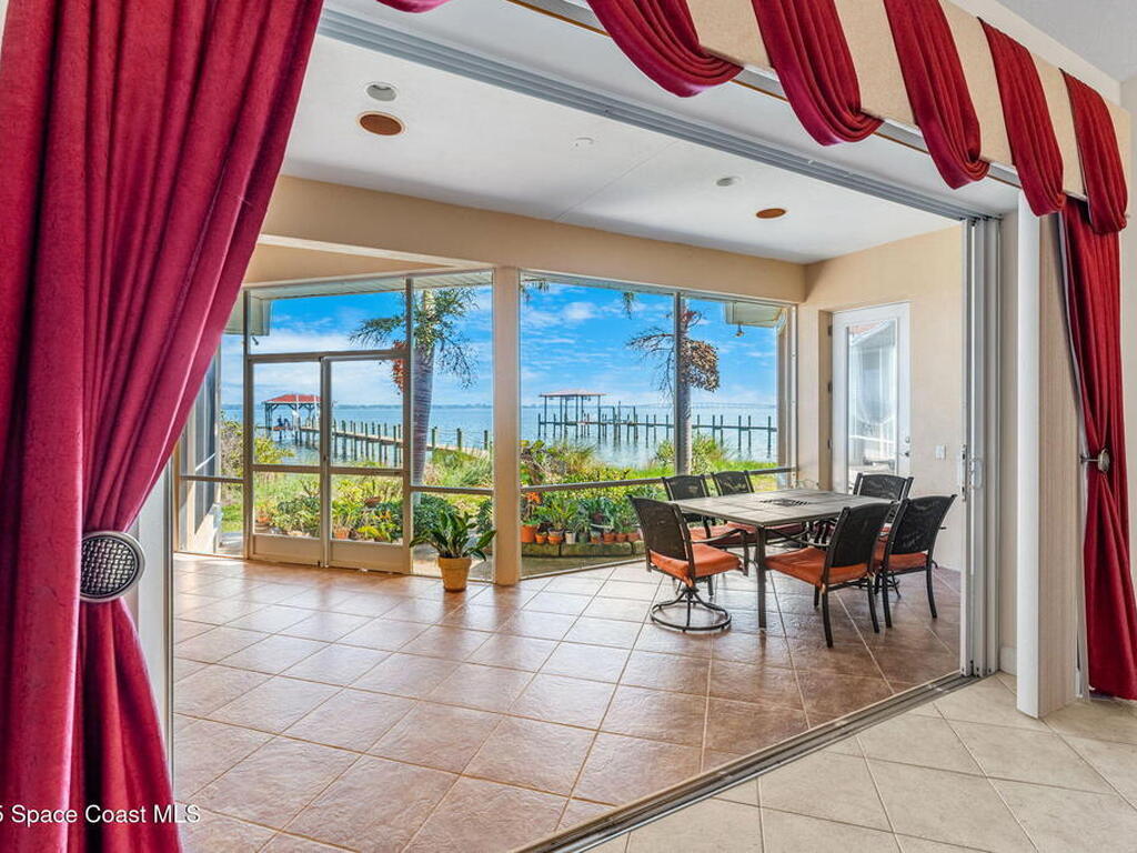 2711 Suzie Lane, Melbourne, FL 32940