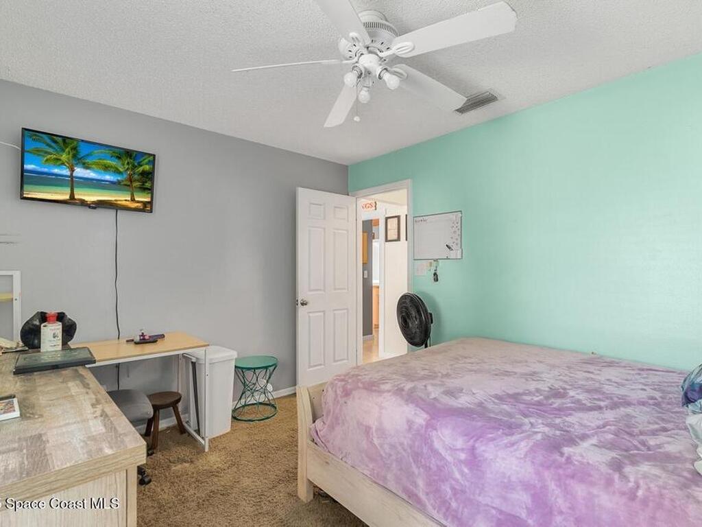 1440 16th Court, Vero Beach, FL 32962