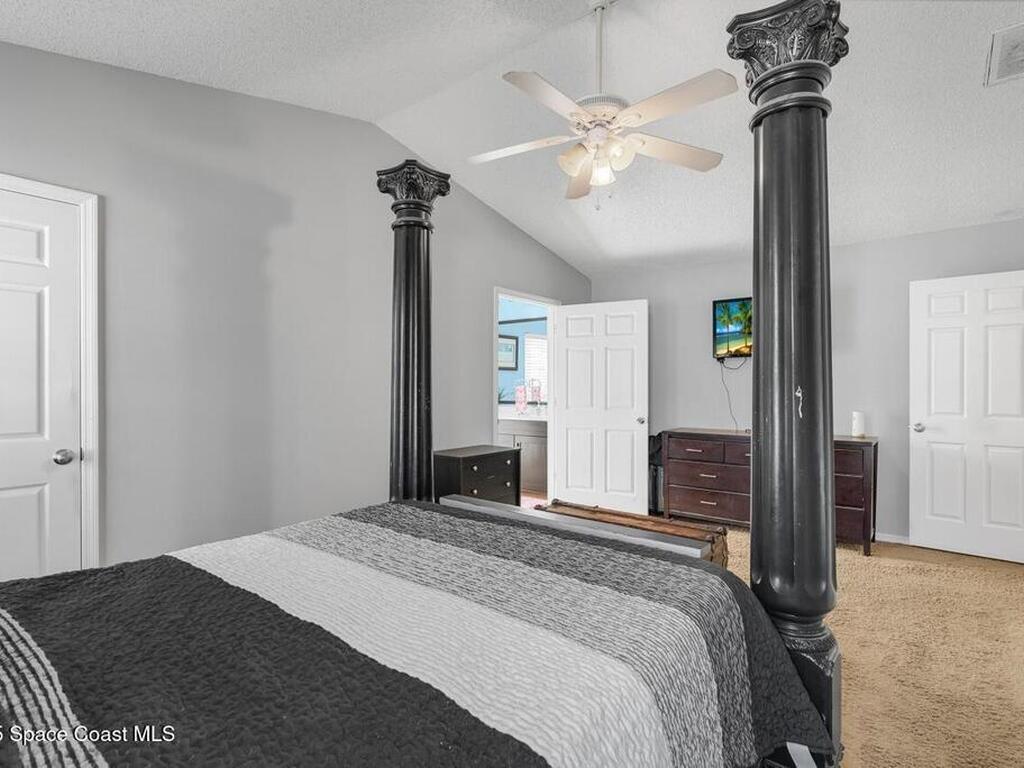 1440 16th Court, Vero Beach, FL 32962