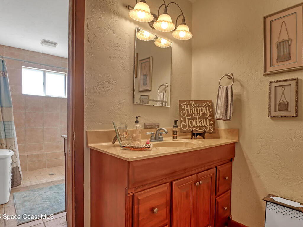 5005 Us Highway 1, Mims, FL 32754