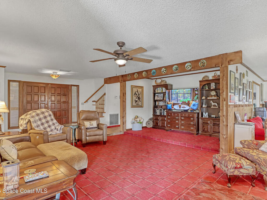 5005 Us Highway 1, Mims, FL 32754