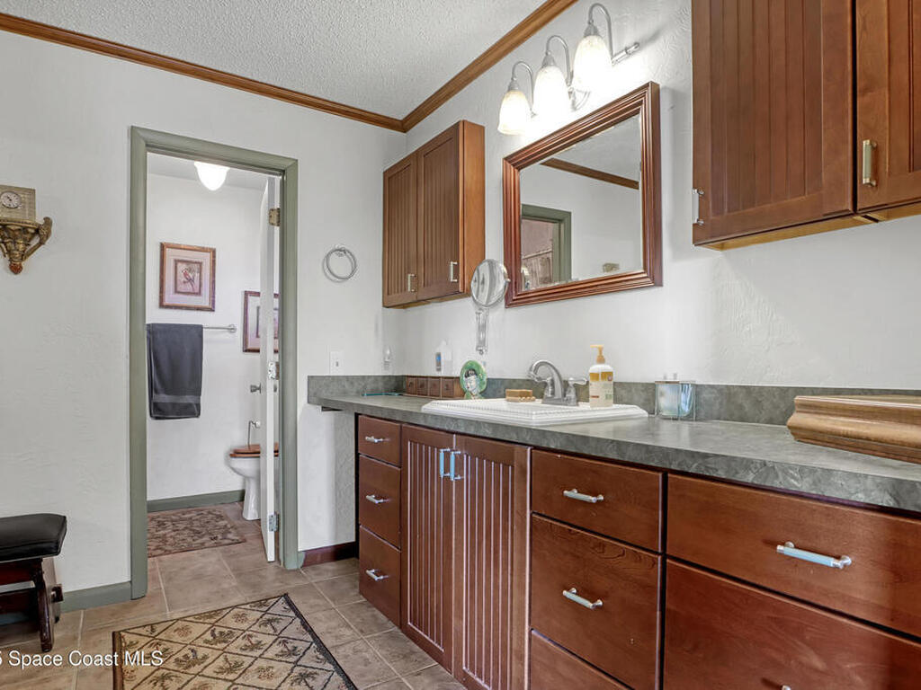 5005 Us Highway 1, Mims, FL 32754