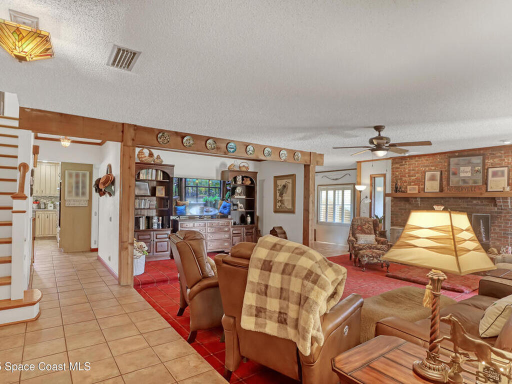 5005 Us Highway 1, Mims, FL 32754