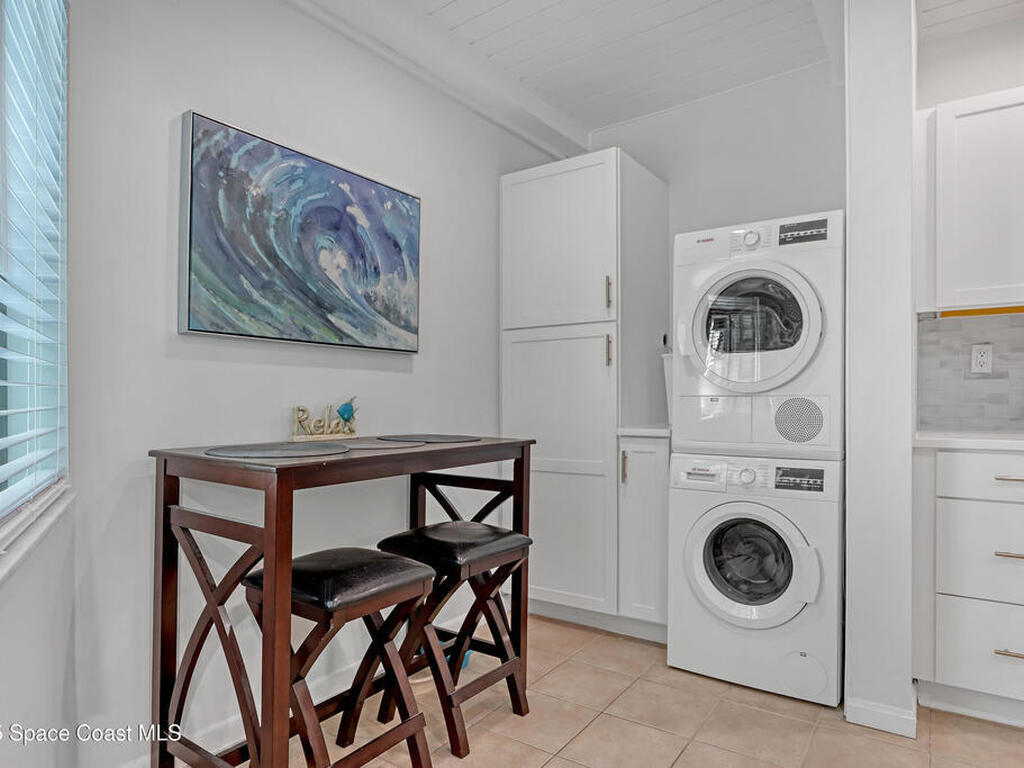 240 Hammock Shore Drive, Melbourne Beach, FL 32951