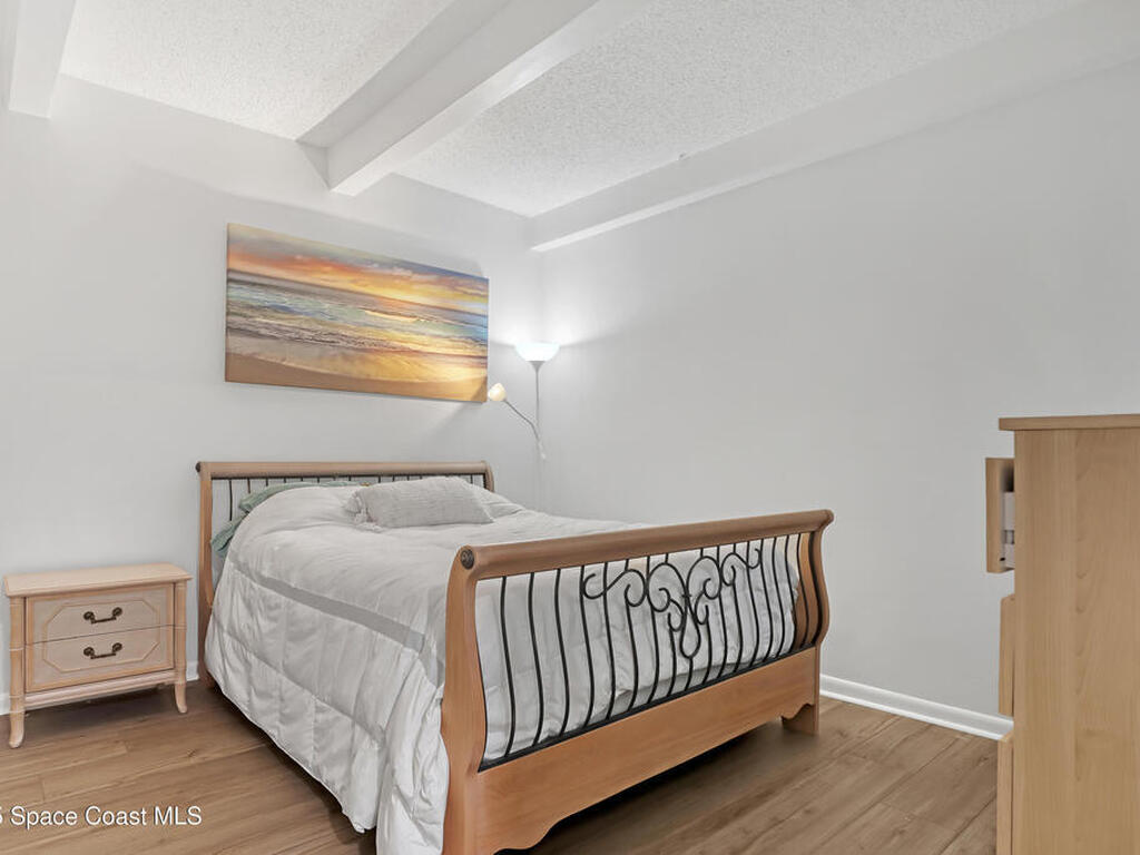 240 Hammock Shore Drive, Melbourne Beach, FL 32951