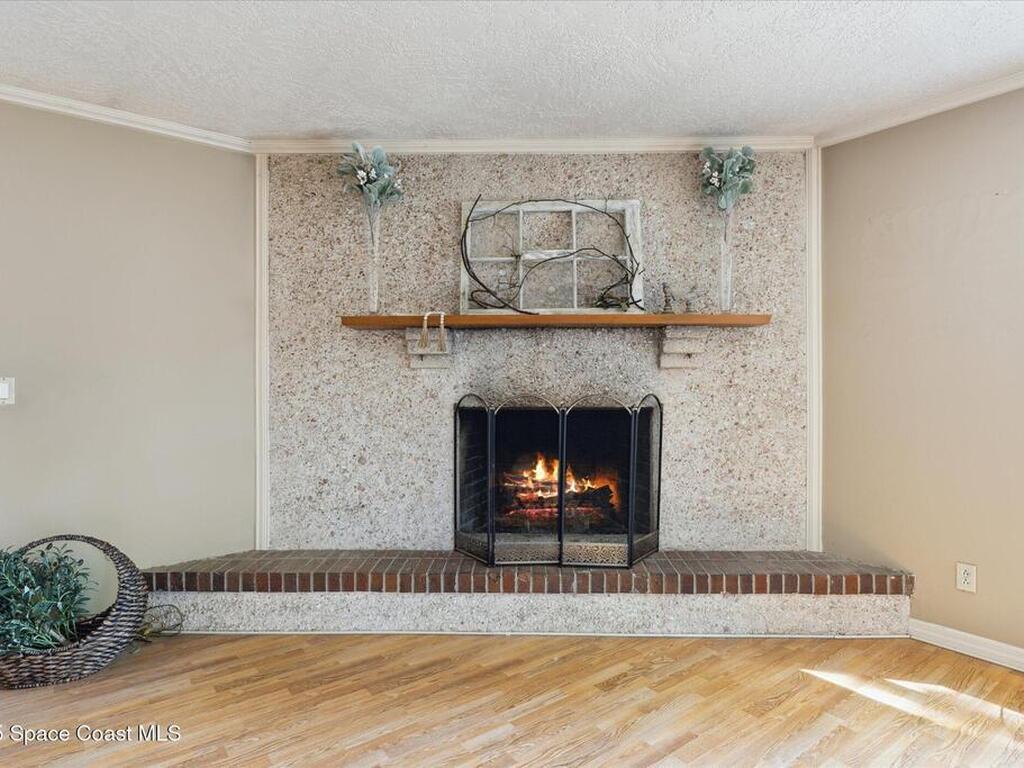 185 Moore Avenue, Merritt Island, FL 32952