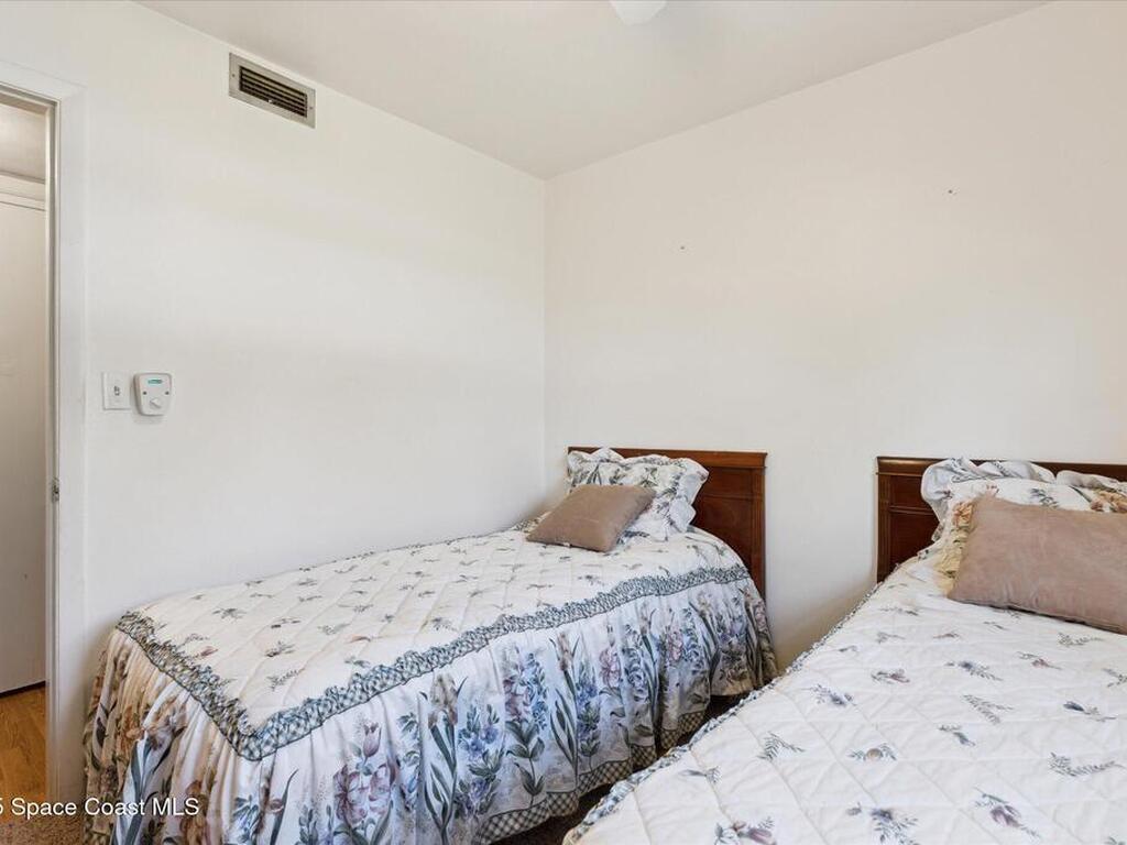 185 Moore Avenue, Merritt Island, FL 32952