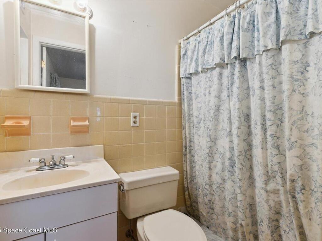 185 Moore Avenue, Merritt Island, FL 32952