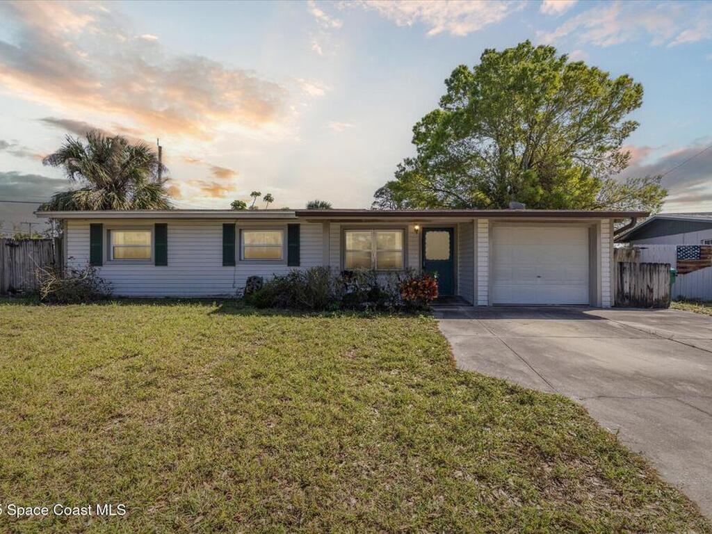 185 Moore Avenue, Merritt Island, FL 32952