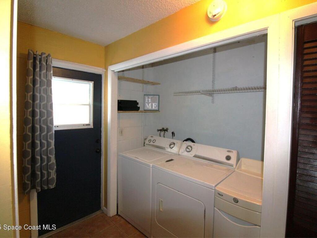 290 Eyre Avenue, Merritt Island, FL 32953