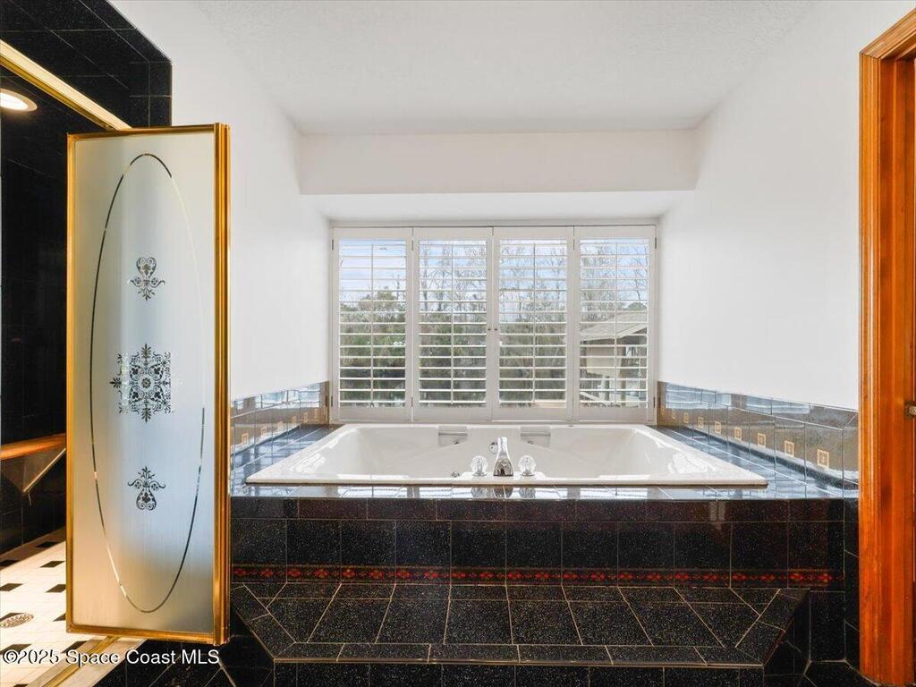 1610 Yellow Brick Road, Astor, FL 32102