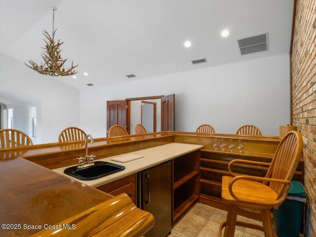 1610 Yellow Brick Road, Astor, FL 32102